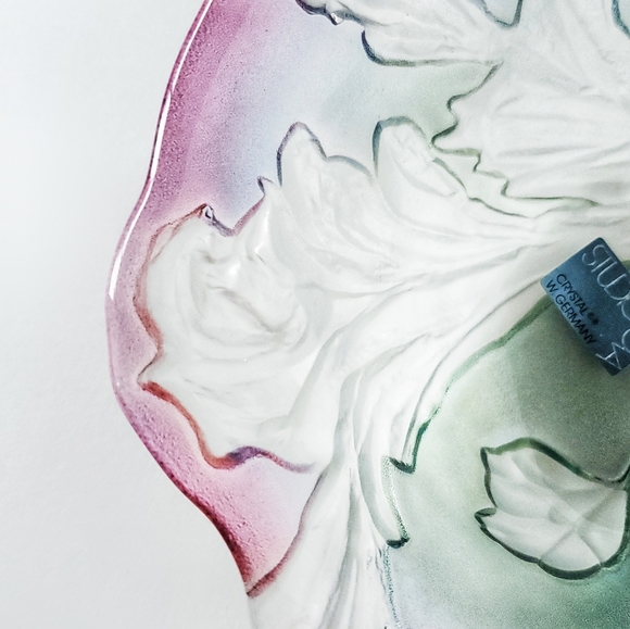 Vintage Crystal Bowl, Vtg Studio Nova, Tulip Floral Motif, Molded Matte Frosted - Picture 5 of 10